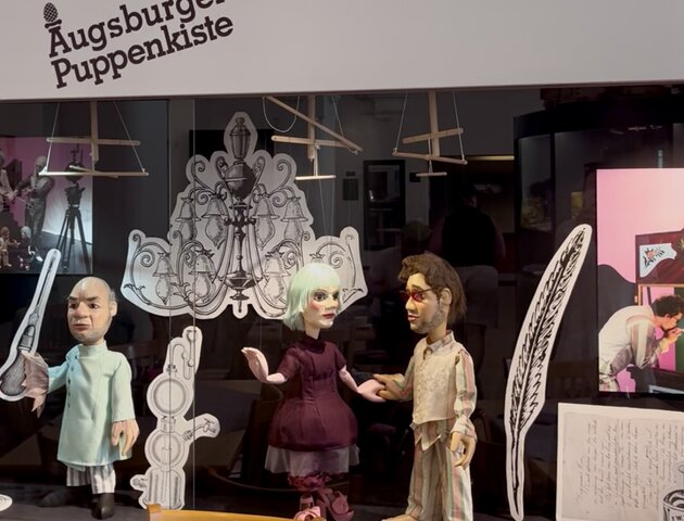 Schaufenster mit Marionettenfiguren aus der Augsburger Puppenkiste | © Ringhotels e.V., SK