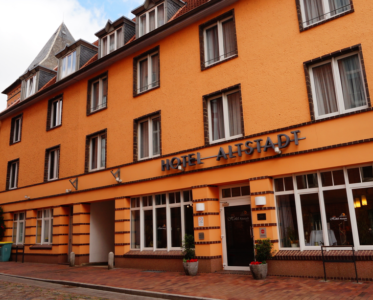 Im Herzen der Altstadt von Güstrow liegt das 3 Sterne Superior Hotel Ringhotel Altstadt garni in Güstrow | © Ringhotel Altstadt garni in Güstrow