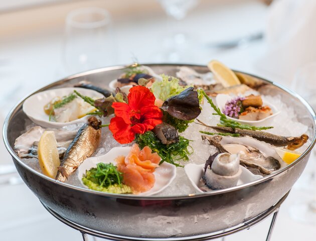 Erleben Sie kulinarisch mit allen Sinnen 'Norddeutsches' im Fischers Fritz Restaurant im 4 Sterne Hotel Ringhotel Birke in Kiel | © Ringhotel Birke in Kiel