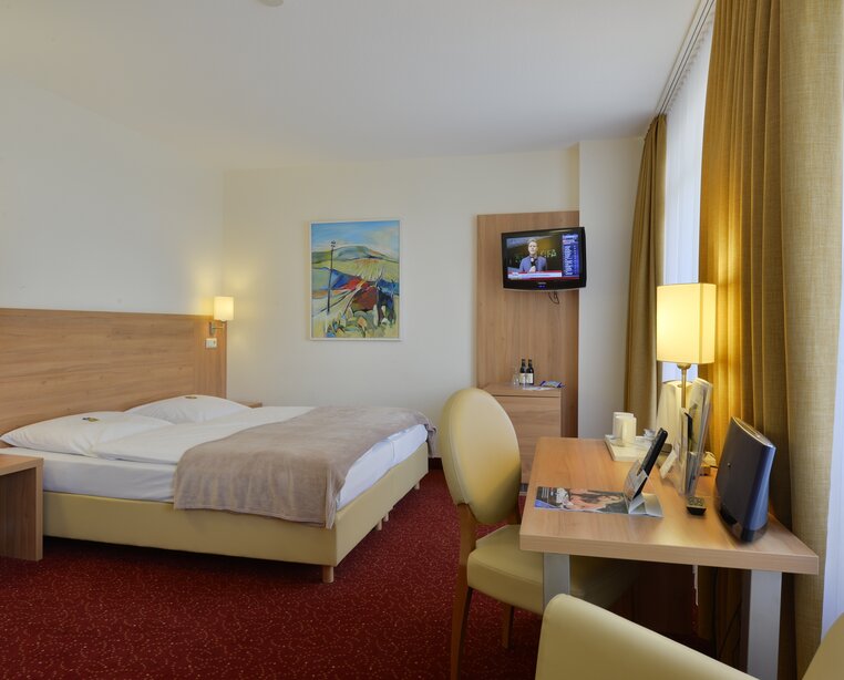 Geräumige Doppelzimmer zum Wohlfühlen im 3 Sterne Superior Hotel Ringhotel Haus Oberwinter in Remagen/Bonn | © Ringhotel Haus Oberwinter in Remagen/Bonn