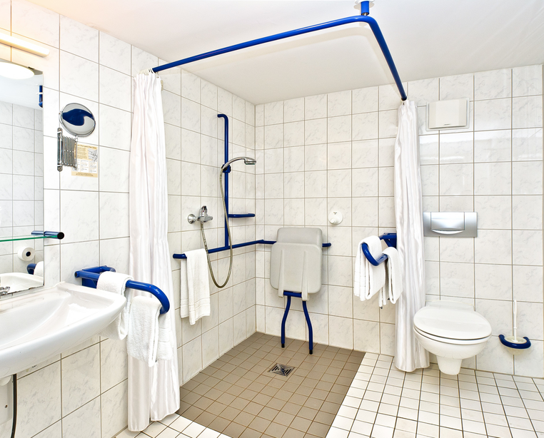 Rollstuhlgerechte und barrierefreie Zimmer im 3 Sterne Superior Hotel Ringhotel Haus Oberwinter in Remagen/Bonn | © Ringhotel Haus Oberwinter in Remagen/Bonn