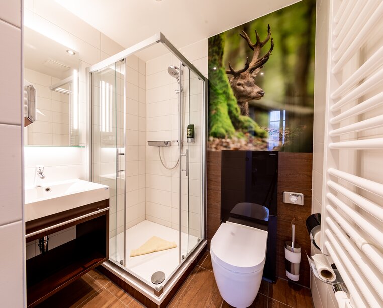 Badezimmer im 3-Sterne Hotel Ringhotel Jägerhof in Weißenfels | © Ringhotel Jägerhof