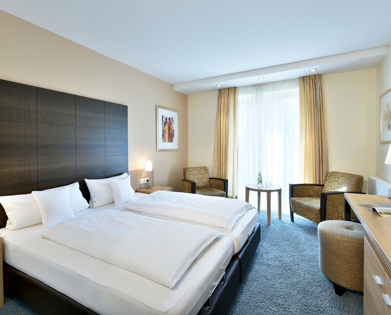 Stilvolle freundliche Superior Zimmer im Ringhotel Köhlers Forsthaus in Aurich, 4 Sterne Hotel an der Nordseeküste | © Ringhotel Köhlers Forsthaus in Aurich