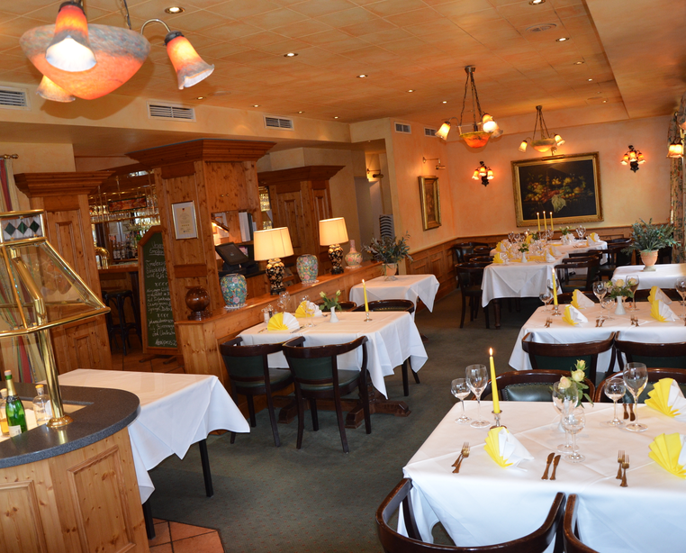 Küchenchef Peter Gnewuch über die Grenzen Schleswig-Holsteins hinaus bekannt kocht im Ringhotel Klövensteen in Hamburg-Schenefeld | © Ringhotel Klövensteen in Hamburg-Schenefeld