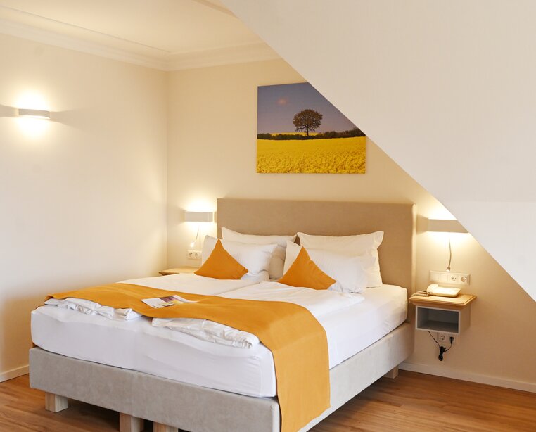 Turmzimmer im Ringhotel Hohe Wacht in Hohwacht auf die Ostsee | © Ringhotel Hohe Wacht in Hohwacht