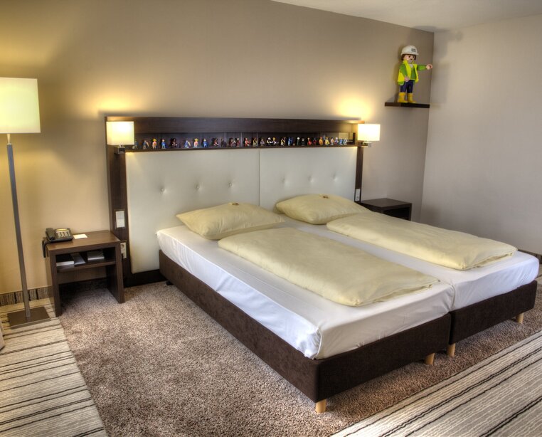 Das Elternzimmer der Juniorsuite im 3 Sterne Superior Hotel Ringhotel Reubel in Nürnberg-Zirndorf | © Ringhotel Reubel in Nürnberg-Zirndorf