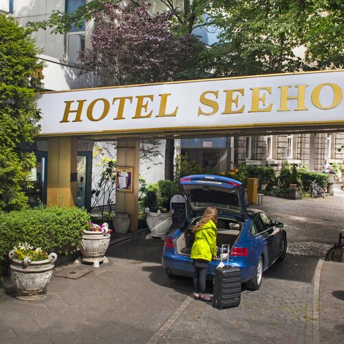 Eingang Ringhotel Seehof in Berlin | © Ringhotel Seehof in Berlin
