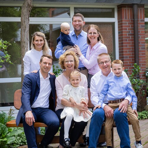 Your hosts, the Dierksen and Landschof families, at the 4-star Hotel Ringhotel Sellhorn in Hanstedt | © Ringhotel Sellhorn in Hanstedt