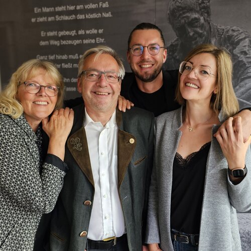 Family Menges, host at the Ringhotel Winzerhof in Rauenberg | © Ringhotel Rauenberg