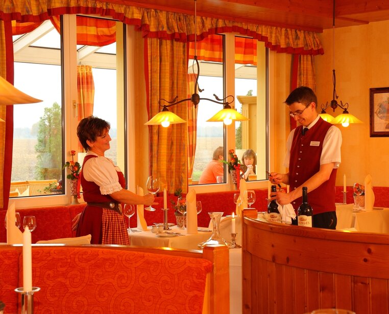 Kulinarische Köstlichkeiten serviert im Restaurant des 4 Sterne Hotel Ringhotel Zum Stein in Wörlitz | © Ringhotel Zum Stein in Wörlitz