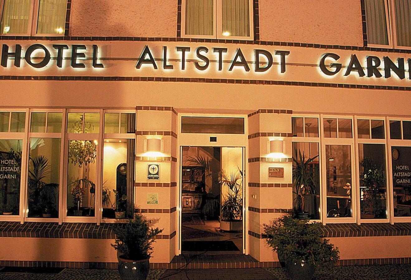 Abendstimmung am 3 Sterne Superior Hotel Ringhotel Altstadt garni in Güstrow