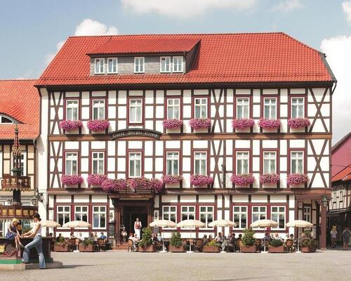 Das zentral gelegene 4 Sterne Hotel Ringhotel Weißer Hirsch in Wernigerode im Harz ist der ideale Erholungsort